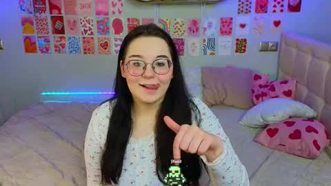 LISSAPVT IS OPEN online show from 03-03-25, 09:37