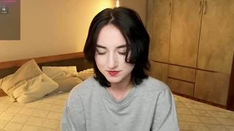 LISSAPVT IS OPEN online show from 04-22-26, 04:41