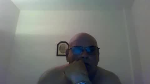 REY online show from 05-16-26, 11:31