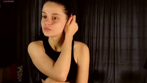 Snapshot of _riaa_ chatting on 06-24-26, 10:58 Ria online show from 06-24-26, 10:58