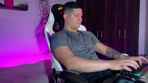 Roberto online show from 10-13-25, 10:26