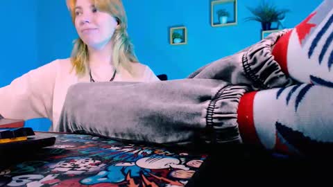 Snapshot of _rockstone_ chatting on 01-11-26, 04:28 Rock stone online show from 01-11-26, 04:28