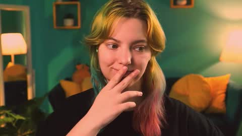 Snapshot of _rockstone_ chatting on 03-01-26, 12:18 Rock stone online show from 03-01-26, 12:18