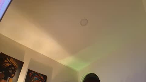 Snapshot of _rose_smith chatting on 12-18-25, 02:28 _rose_smith online show from 12-18-25, 02:28