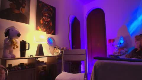 _rose_smith online show from 12-20-25, 02:18