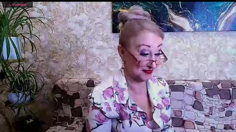 Sara online show from 03-03-26, 10:43