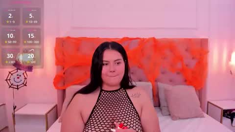 Sara online show from 10-16-25, 04:41