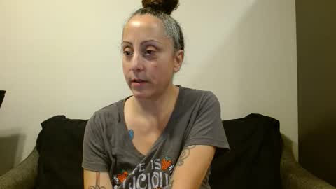 Sara Lynn online show from 05-16-26, 06:54