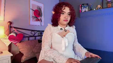 Sara online show from 06-11-26, 02:53