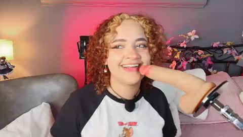 Sara online show from 07-22-26, 07:16