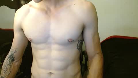 Snapshot of _schnnneider_ chatting on 09-11-25, 03:39 SCHNEIDER online show from 09-11-25, 03:39