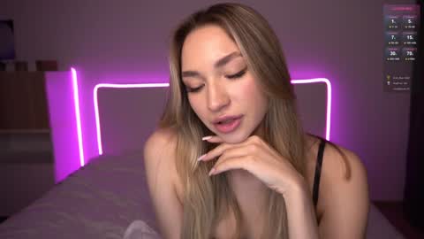 Snapshot of _secretdesire chatting on 01-30-25, 11:24 Kat online show from 01-30-25, 11:24