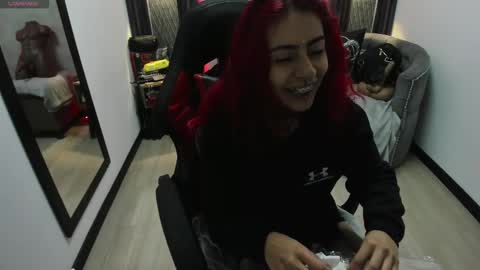 Selene online show from 03-06-25, 12:41