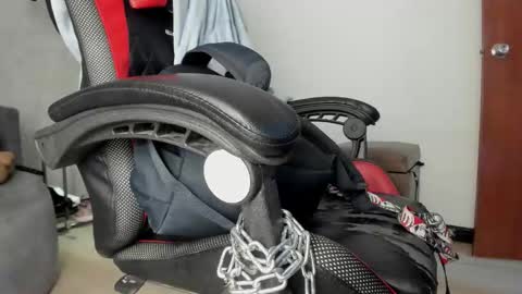 Selene online show from 10-19-25, 04:40