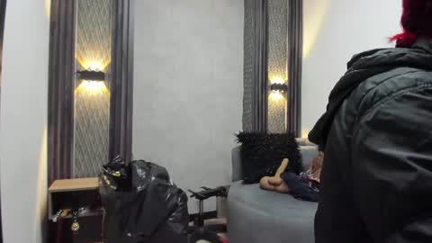 Snapshot of _selene_red chatting on 06-30-26, 03:29 Selene online show from 06-30-26, 03:29