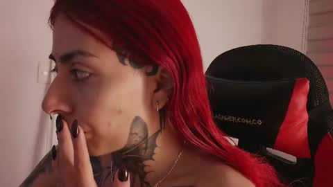 Snapshot of _selene_red chatting on 07-10-26, 02:08 Selene online show from 07-10-26, 02:08