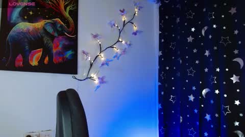 Snapshot of _serendepia_ chatting on 05-15-26, 05:36 Serendipia online show from 05-15-26, 05:36