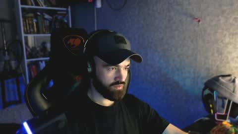 Ask me online show from 04-01-26, 11:24