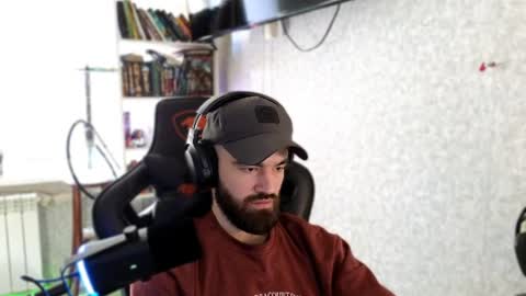 Ask me online show from 07-04-26, 11:27