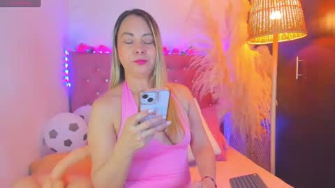 _sexbunny_ online show from 07-14-26, 04:06