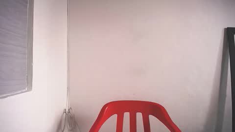 Juan Pablo-independent model online show from 11-16-25, 08:58