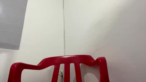 Juan Pablo-independent model online show from 11-21-25, 07:40