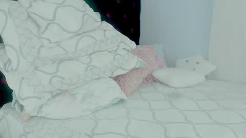 Alexa online show from 10-11-25, 04:16