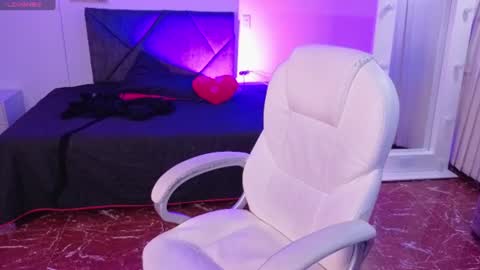 _sharlotte777 online show from 07-21-26, 01:02