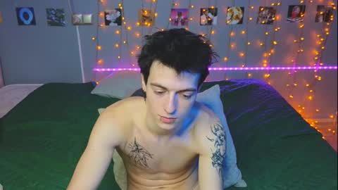 NATHANPVT IS OPEN online show from 12-18-24, 12:10