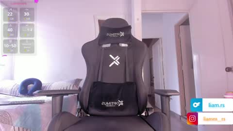 Liam  modelo independiente online show from 05-26-26, 05:09