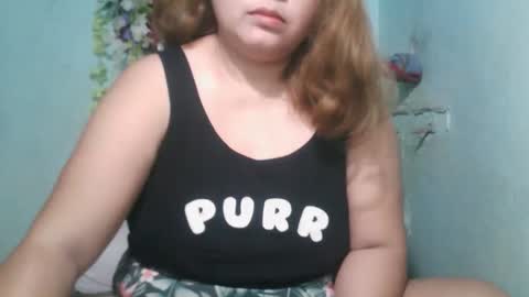 Snapshot of _simply_mama chatting on 03-22-26, 10:02 _simply_mama online show from 03-22-26, 10:02