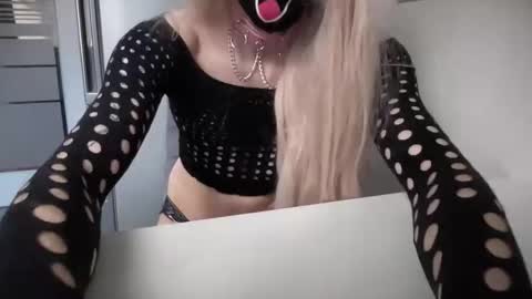 _sissy_michelle online show from 03-30-26, 08:15