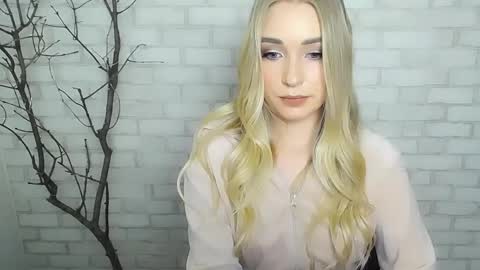 Snapshot of _snow_queen__ chatting on 12-05-24, 11:07 Rachel online show from 12-05-24, 11:07