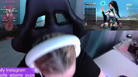 Snapshot of _sofia_adam_ chatting on 06-20-26, 09:23 pups online show from 06-20-26, 09:23