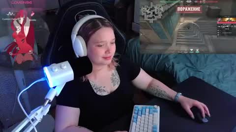 Snapshot of _sofia_adam_ chatting on 07-28-26, 02:13 pups online show from 07-28-26, 02:13