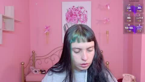 Sofia  online show from 06-14-26, 12:29