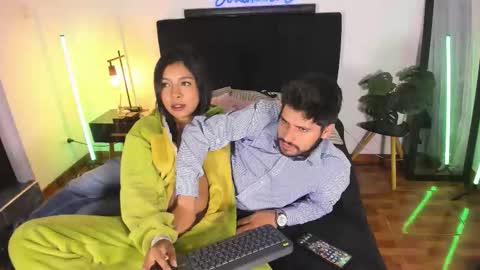 Snapshot of _soulmate_s chatting on 01-16-26, 02:21 Coco and J online show from 01-16-26, 02:21