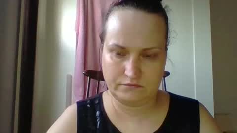 Melisa online show from 03-04-25, 05:03