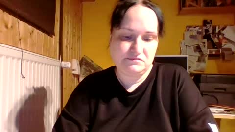 Melisa online show from 06-24-26, 11:42