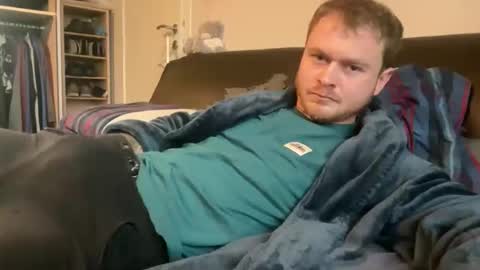 _stevie___ online show from 12-14-25, 02:44