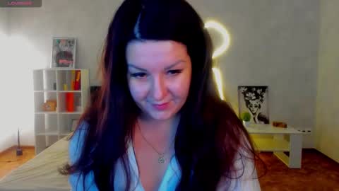 Erica online show from 11-27-25, 01:07