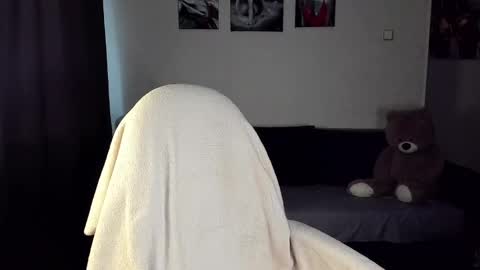 Snapshot of _sunpuddle chatting on 01-23-25, 02:55 Sunpuddle online show from 01-23-25, 02:55