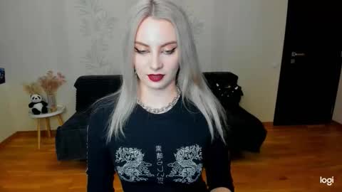 Snapshot of _sweet_addiction_ chatting on 11-26-25, 06:20 Marie online show from 11-26-25, 06:20