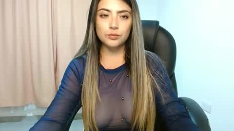 Rachel  online show from 01-05-25, 02:38