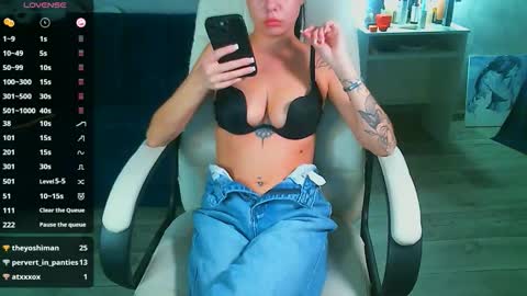 Milana   welcome to my world  online show from 12-16-25, 05:07