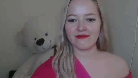 _sweet_smile_ online show from 07-30-26, 09:47
