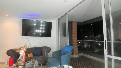 Maria Fernanda online show from 02-03-25, 02:25