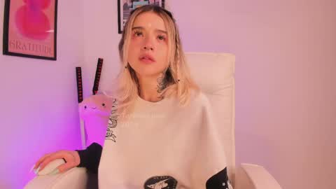 _tammarra_ online show from 04-17-26, 05:05