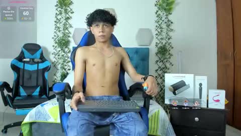 Taylor online show from 10-07-25, 10:18