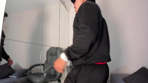 _taylorblack online show from 04-09-26, 11:37